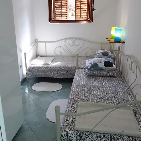 Mar Vista Apartment Primosten