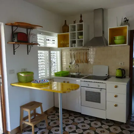 Apartment Mar Vista Primosten